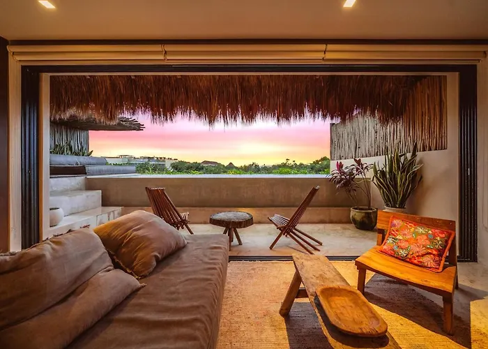 Panoramic 3br Ph With Private Pool 4*
