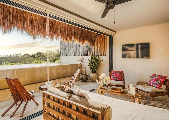 Panoramic 3br Ph With Private Pool 4*